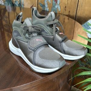 Puma Military Green and Pink Sneakers